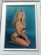 Brigitte Bardot met originele handtekening, Verzamelen, Ophalen of Verzenden, Zo goed als nieuw, Foto of Kaart, Gesigneerd