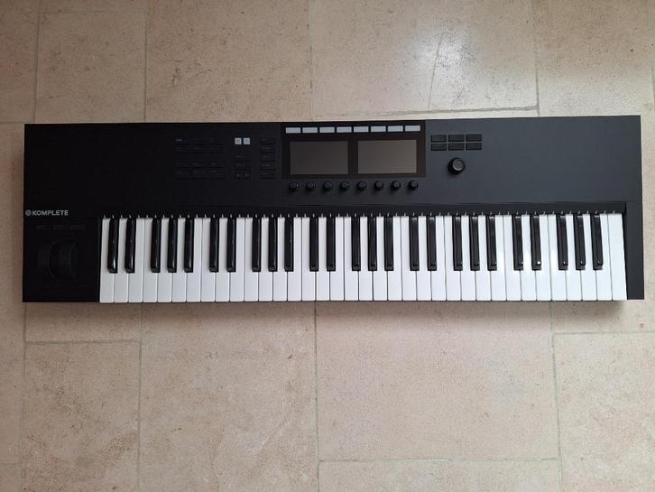 Komplete Kontrol S61 MK2 - zeer goede staat, Muziek en Instrumenten, Keyboards, Zo goed als nieuw, 61 toetsen, Overige merken