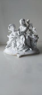 Wit Porseleine beeld (koppeltje) gestempeld en genummerd, Enlèvement ou Envoi