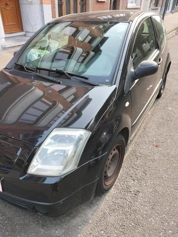 Vend Citroën C2 noire 1100cc ( Bien lire l annonce )