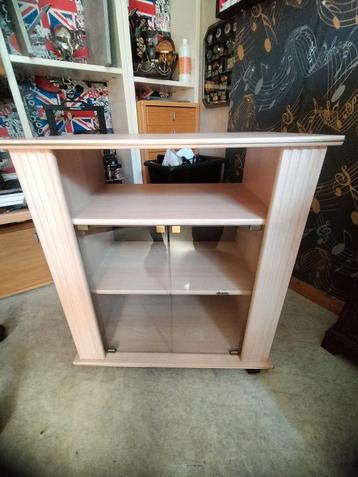 Meuble TV, hi-fi  beschikbaar voor biedingen