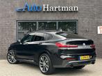 BMW X4 xDrive20i High Executive M-Sport PANO|HARMANKARDON|HU, Automaat, Zwart, Bedrijf, X4
