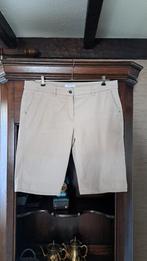 gerry weber taupe bermuda 46,48? etiket eruit, Kleding | Dames, Broeken en Pantalons, Ophalen of Verzenden, Zo goed als nieuw