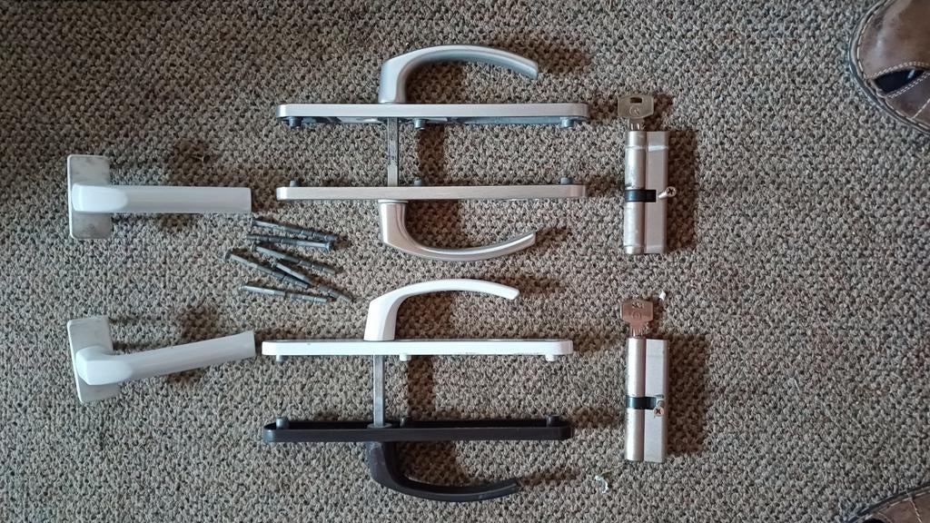 Poignées de portes+barillets, Ophalen, Gebruikt