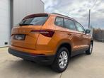 SKODA KAROQ 1.5TSI NAVI/LED/ZETELVERW/CRUISE C/DAB+/KEYLESS, Stof, 1498 cc, Karoq, Bedrijf