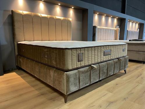 UITVERKOOP! Opbergbed Eric Kuster Taupe 160x200 DUBBELZIJDIG, Maison & Meubles, Chambre à coucher | Lits boxsprings, Neuf, 160 cm