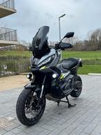 Honda xadv 2024, Motoren, 750 cc, Scooter, Handvatverwarming, Motorrijbewijs A