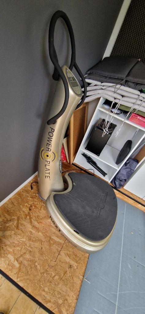 Professionele Power Plate trilplaat te koop, Sport en Fitness, Fitnessapparatuur, Gebruikt, Trilplaat, Armen, Benen, Borst, Buik
