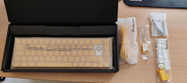 Clavier Mécanique - Ducky One 3 SF Yellow, Computers en Software, Toetsenborden, Nieuw, Azerty, Bedraad, Ergonomisch, Gaming toetsenbord