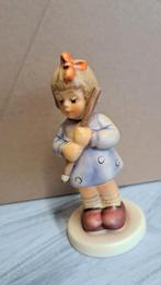 Hummel 2087 sharpest student, Collections, Statues & Figurines, Enlèvement ou Envoi, Hummel