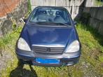 A vendre pour pièces, Auto's, Mercedes-Benz, Voorwielaandrijving, 4 deurs, 4 cilinders, Blauw