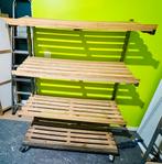 Stevig rek met houten leggers en remwielen, Zakelijke goederen, Kantoor en Winkelinrichting | Magazijn, Stelling en Opslag, Ophalen
