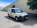 Opel Combo 2018 diesel belle etat général !!!, Auto's, Opel, Stof, Euro 6, 4 cilinders, Wit