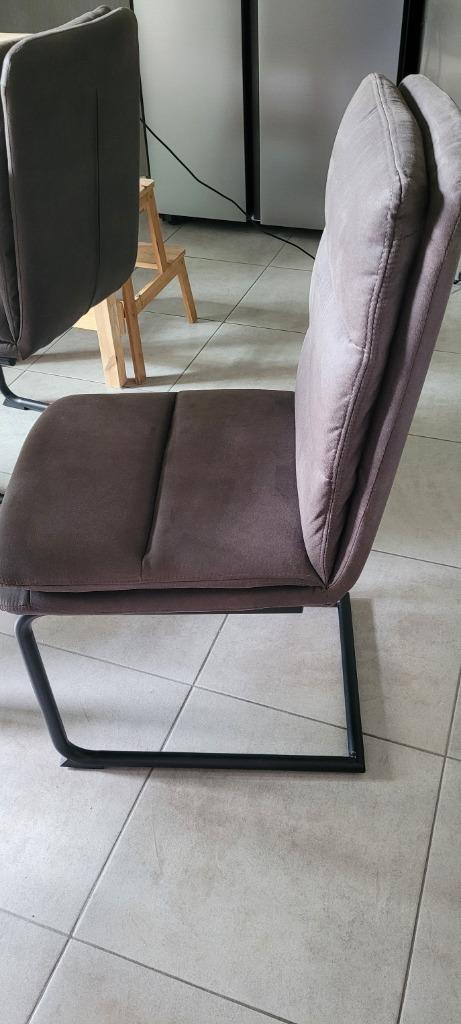 4 eetkamerstoelen antraciet grijs suedestof, te Sint-Niklaas, Huis en Inrichting, Stoelen, Vier, Grijs, Ophalen
