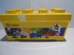 Boîte à briques créative Lego Classic 10696 de taille moyenn, Enfants & Bébés, Jouets | Duplo & Lego, Comme neuf, Ensemble complet