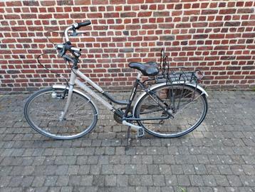 Minerva damesfiets beschikbaar voor biedingen