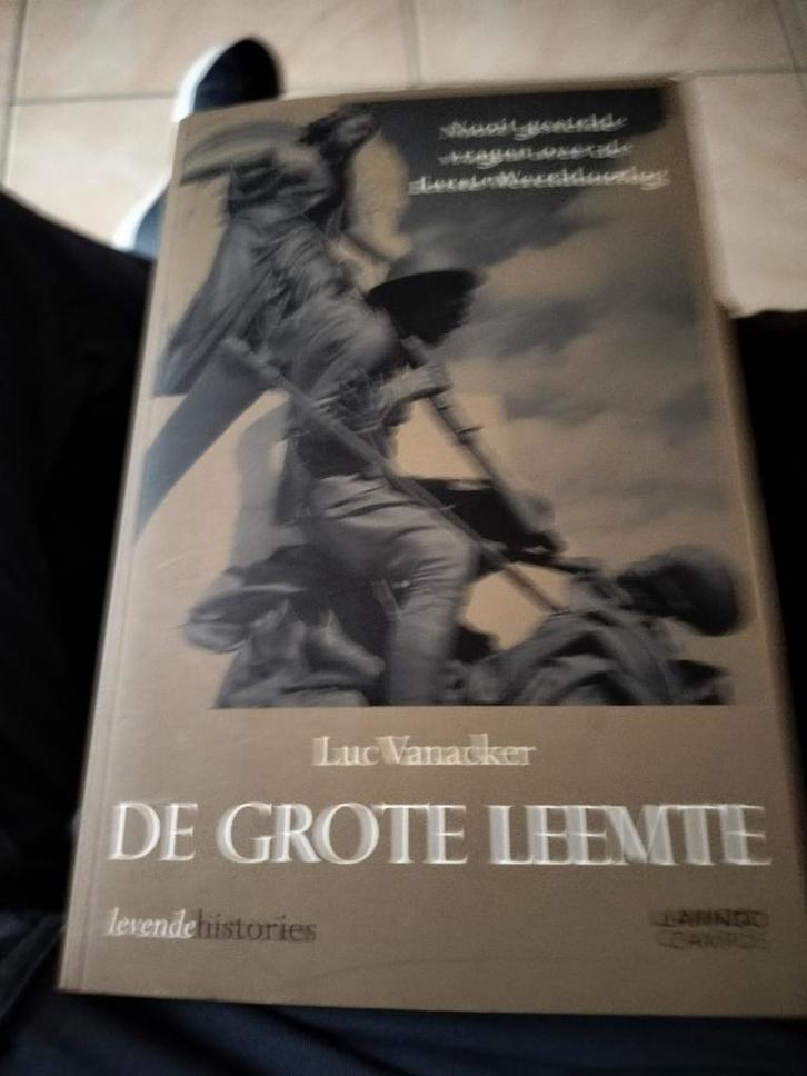 Luc Vanacker - De grote leemte, Livres, Histoire mondiale, Enlèvement