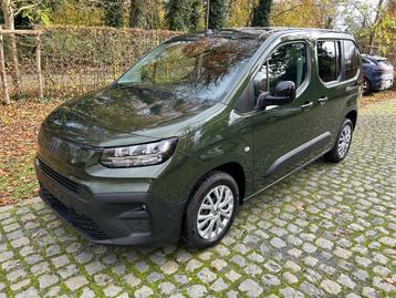 Fiat Doblo - 1.5 BlueHdi Combi 5 plaatsen beschikbaar voor biedingen