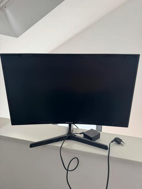 Samsung Curved Monitor 24” (Model: C24F396FHU), Computers en Software, Monitoren, Zo goed als nieuw, HDMI, HD, Ophalen