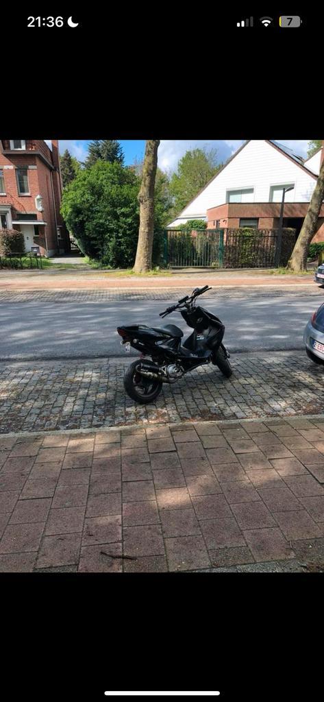 Aerox 70cc raketje, Fietsen en Brommers, Scooters | Yamaha, Zo goed als nieuw, Aerox, Ophalen