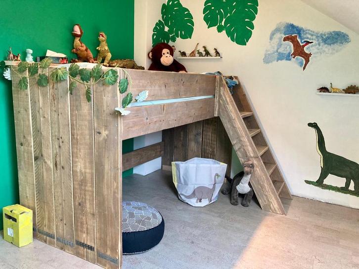 Halve hoogslaper met nieuwe matras en lattenbodem, Antiek en Kunst, Antiek | Meubels | Bedden, Ophalen