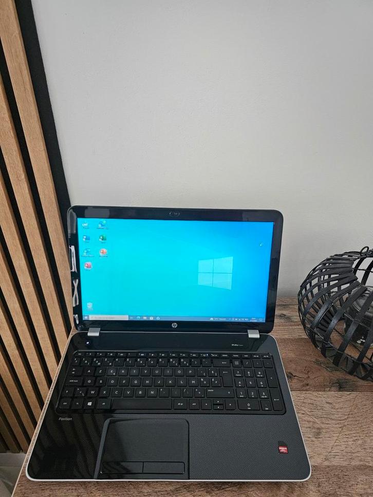 Hp gaming Laptop Quad Core 8gb Ram met SSD Win10+Office 2024, Computers en Software, Windows Laptops, SSD, Gaming, Ophalen of Verzenden