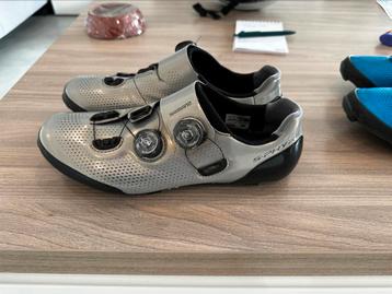 Shimano sphyre xc9 maat 42 beschikbaar voor biedingen