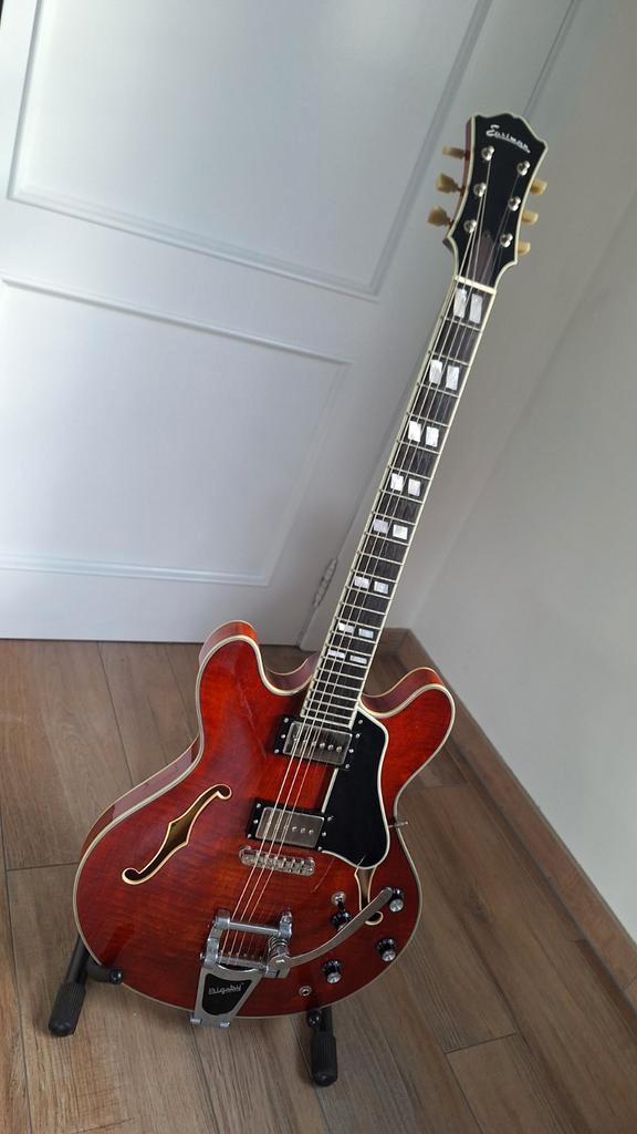 Eastman t486b, Muziek en Instrumenten, Snaarinstrumenten | Gitaren | Elektrisch, Zo goed als nieuw, Semi-solid body, Overige merken