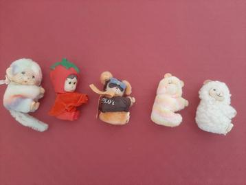 Set vintage pluche poppetjes jaren ’80 beschikbaar voor biedingen