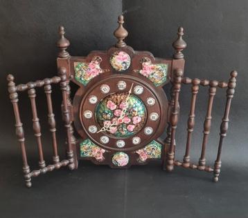  Spaanse Vintage wandklok jaren '70 werkt perfect! beschikbaar voor biedingen