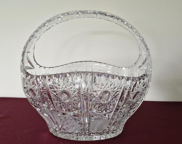 Mand in geslepen Boheems kristalglas, Antiek en Kunst, Antiek | Glaswerk en Kristal, Ophalen of Verzenden