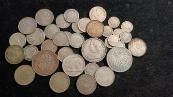 Silver coins some are rare some ar commo some nice some poor beschikbaar voor biedingen