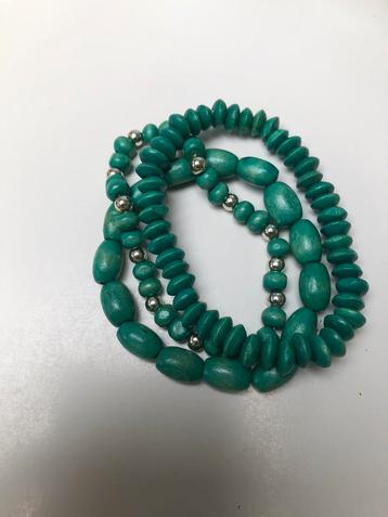 Set van 3 groene armbandjes- moederdag  beschikbaar voor biedingen