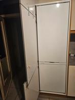 Koelkast met diepvries* Electrolux* A +, Elektronische apparatuur, Ophalen, Gebruikt, Met aparte vriezer, 160 cm of meer