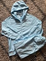 Ensemble Nike bleu ciel (haut+bas), neuf étiquette, Taille M, Kleding | Heren, Ophalen of Verzenden, Nieuw, Nike