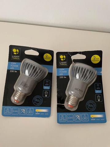 Energiezuinige lampen beschikbaar voor biedingen