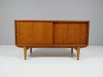 Vintage Dressoir / Kastje (Mid-century Modern), Jaren 60, Huis en Inrichting, Kasten | Dressoirs, Ophalen, Met plank(en), Gebruikt