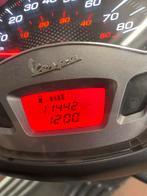 Vespa sprint 125 cc, Fietsen en Brommers, Ophalen, Vespa S, 125 cc, Zo goed als nieuw