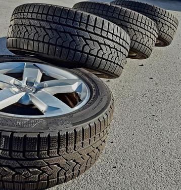 Très bons pneus hiver 255/50-19 avec jantes Audi Q5  beschikbaar voor biedingen