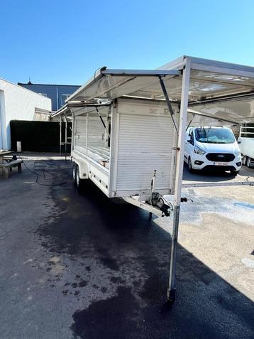 Marktwagen  WM beschikbaar voor biedingen