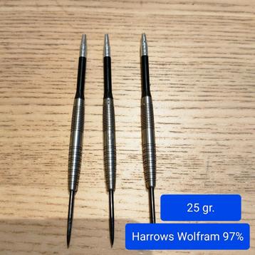 Darts pijlen  beschikbaar voor biedingen
