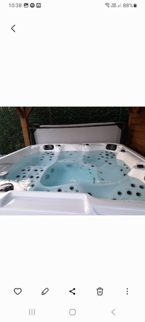 Jacuzzi, Tuin en Terras, Bubbelbaden en Hottubs, Gebruikt, Pomp, Ophalen