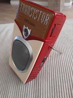 Nieuwe vintage transistorradio en originele doos, Ophalen of Verzenden, Zo goed als nieuw, Radio