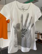 T-shirt Nike pour femmes, taille S, Vêtements | Femmes, T-shirts, Manches courtes, Enlèvement ou Envoi, Taille 36 (S), Nike