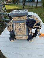 Porte pot ancien éléphant, Enlèvement ou Envoi