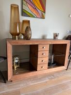 Tijdloze kast / dressoir massief hout, Huis en Inrichting, Ophalen, 100 tot 150 cm, Zo goed als nieuw, Met lade(s)