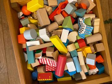 Houten blokken beschikbaar voor biedingen