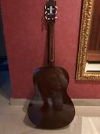 Guitare classique avec accessoires - parfaites pour débutant, Musique & Instruments, Instruments à corde | Guitares | Acoustiques