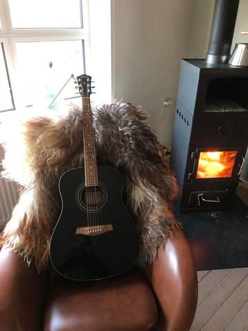 Ibanez gitaar beschikbaar voor biedingen