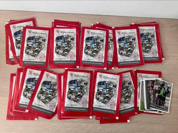 Rijkevorsel - 35 pakjes stickers beschikbaar voor biedingen